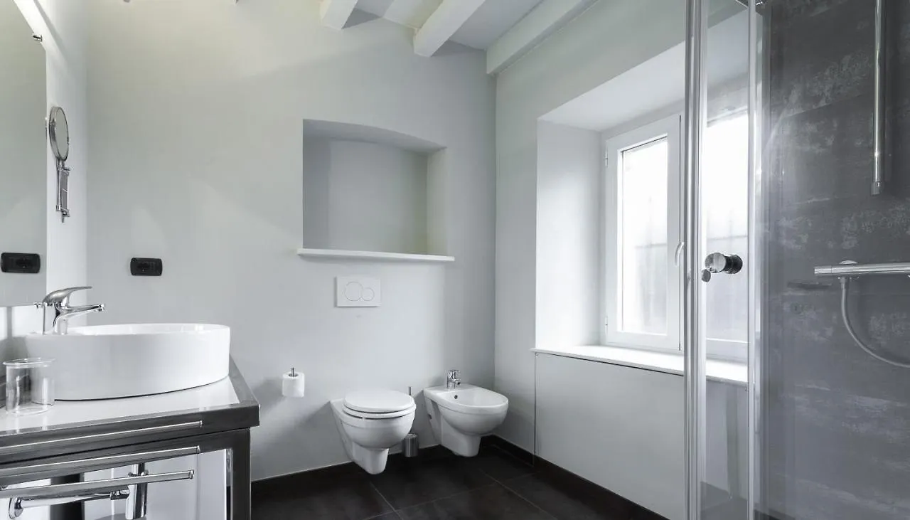 Italianway - Rosales 1 Studio Milan Italy